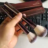 Hourglass Makeup Brushes Powder Foundation Blush highlighters Brush No.1 and 2 Soft Borst Kosmetiska verktyg Metallhandtag