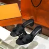 Sandals Mens Womens Leather Designer Summer Open Tee 2022 Fashion Beach Shoes Slippers Sandlas في الهواء الطلق لـ ZD210609