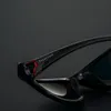 Sonnenbrillen klassische hochwertige PC -Rahmen HD -Objektiv polarisierte UV400 Outdoor Sports Sonnenbrille für Männer und Womensunglassen