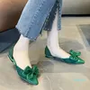 Robe chaussures mode plissé noeud papillon pompes femmes automne bout pointu talons bas femme vert épais talon fête femme