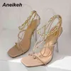 Sandales Aneikeh Mode Cross-tied Femmes Chaussures Bande Étroite Pu Tête Peep Toe Rome Zapatos De Mujer Talons Hauts Femmes Sandales Été 220331