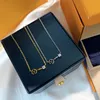 Luxury Designer Necklace For Women 925 Silver Jewelry Designers Pendant Necklaces V Gold Chains Diamond Party Wedding Lovers Gift 9478645