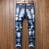 Marchi di jeans unisex firmati Pantaloni con cerniera per pantaloni da jogging da uomo Ultimi pantaloni con toppa al ginocchio di tipo vintage con logo sulle tasche posteriori in vendita