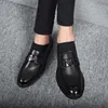 2022 fashion Men's Shoes Loafers Metal decoration Man Party Dress Evening Footwear