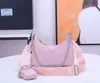 Moda feminina sacos de cosméticos senhoras alta qualidade lona carta bolsa fivela pacote dia viagem designer bags305e