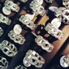 Cluster Rings продукты Ladies Fashion Luxury Ring Hollow Cross Design Elegant Anniversary Special Gift Diamond для WomenCluster Wynn22
