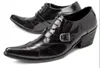 Klänningskor Vintage Men Pointy Toe Buckle Lace Up Oxfords British Heel äkta Leather Brogue Wingtip Business Plus Size 2023