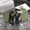 نساء فاخرات Desinger Slippers العنب خصم رفيع الأسود الوجه يتخبط