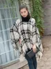 Vrouwen winter warm gebreide gestreepte cape sjaal dames buiten mouwloze coltrui dekenontwerper losse jas poncho plus maat j220721