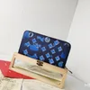 Men Women Wallets Bag Handbag Blue Doodle Classic Flower Luxurys Designers Bag Genuine Leather Ladies Travel Wallet Card Holder 4 318p
