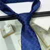 يربط المصمم الرجال أزياء الرقبة رجال رسالة عن الرقبة طباعة الأعمال المصنوعة يدويًا الترفيه Cravat Silk Silk Top Top Box Original 09