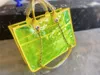 여성을위한 PVC 고용량 토트 여름 멋진 스타일 방수 젤리 가방 쇼핑 여행 핸드백 순수한 밝은 색상 가방 38cm 핸드백