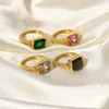 Cluster-Ringe, Edelstahl, rechteckig, Smaragd, rosa Zirkon, für Frauen und Mädchen, Croissant, gedrehte Spirale, wasserdicht, SchmuckCluster
