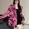 [EWQ] Korea Chic Temperament Rose Red Blazer Women Autumn Notched Loose Double Breasted Split Long Sleeve Suit Jacket 220402
