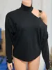 Chaîne d'épaule oblique pull décoratif t-shirt femmes printemps automne mode décontracté à manches longues noir abricot Blouse 220714