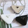 Modeontwerper Triangle Cross Body Bags Lady Cute Handtassen Munt Purse Schouder Hoofdtelefoonzak voor vrouwen