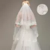 Günstige handgemachte Mode Brautschleier mit Kämmen Ellenbogenlänge kurze Spitzenapplikationen Schleier Hochzeit Zubehör CPA1437