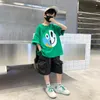 Kleidungssets 2-teiliges Set Teenager-Jungen-Sommerkleidung im Korea-Stil Kinder-T-Shirts Kurze Hose Kinder-Jungen-Outfits Top 3-14 JahreKleidung