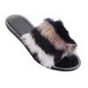 Slippers Summer pour femmes Chaussures arc-en-ciel appartement avec des dames furry ouverts en peluche extérieur plus taille femelle diapositives 220530