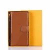 Étuis de téléphone portefeuille de créateur de mode pour iPhone 13 13pro 12 11 pro max Xs XR Xsmax 7 8 plus de haute qualité en cuir gaufré poche de carte de luxe