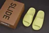 Designer Confortable Slides Slide Slipper Foam rnnr Earth Brown MXT Moon Grey Soot Core sliders Pantoufles Cream Yellow femmes mens SandalsYen #