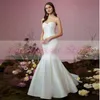 Inne suknie ślubne syrena bez ramiączek satynowa biała sukienka 2022 SUNT TRAIN SUNKS MODELALS BEZPIECZEŃSTWA BEZPIECZEŃSTWA