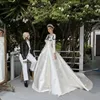 Suknia ślubna Miranda Kerr z długim rękawem 2022 Skromny klejnot muzułmański Bliski Wschód 3D Floral Matte Staina Kościół Kościół Royal Weddin287o