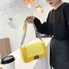 سلسلة العلامات التجارية الفاخرة الكتف للنساء الأزياء اللامعة المخملية Crossbody 9 ألوان قفل مصمم حقيبة اليد Lingge Messenger Bag