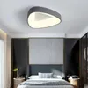 Plafoniere Lampada da camera da letto nordica Semplice e moderno Led Personalità creativa Triangolo Geometria Studio Balcone Illuminazione d'ingressoSoffitto