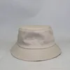 Diseñador de moda Gat de cubo de letras para mujer Partes plegables Pescadores negros Beach Sun visor anchos sombreros de borde anchos Damas plegables WOM8430246