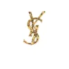 Individualidade Gold Brazed Brand Designer Letters Broche Fashion famosa famosa mulher metal letra Pearl Luxury Casais