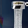 Prysznicowe głowica oszczędność Woda przepływ 360 stopni obracające się z małym wentylatorem Ab