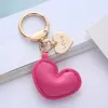 Love Keychains Holder Car Keys Rings Keyrings Pu Leather Heart Pendant Key Chains Sieraden Accessoires For Men Lovers Bag Charms Cute Gold Fashion Women Gifts