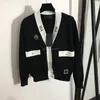 Kadın Sweaters Nakış Knits Tasarımcı Top Girls Milan Pist V Yastık Mektup Düğmesi Gömlek Cardigan E8SZ