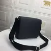 2022 bolsas nova chegada marca famosa designer clássico moda masculina bolsas mensageiro bolsa transversal bolsa escolar 44000 navio livre