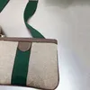 Diseñador de lujo Bolsos cruzados para la cintura 2022 Bolsos de hombro de moda Bolsos Carteras de viaje informales Monedero de almacenamiento al aire libre Monederos para hombres y mujeres