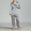 Mens Stain Pyjama Ställer män Sleepwear Modern Style Tryckt Silk Nightgown Home Man Male Satin Soft mysig sovande pyjamas 220705