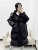Qingwen Lady Winter Warm Down Kurtka Kobiet Solidny kolor koreańskiej mody średniej długości biała kaczka w dół kurtka Parka Jaqueta feminina L220725
