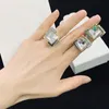 Designers Bijoux Or Diamant Cristal Anneaux Fiançailles pour Femmes Amour Bague S Lettre F Marque Boîte Nouveau 22070704R