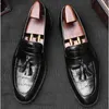 Luxury Men's Business Shoes äkta läderklänningskor för män Kvalitet Loafers Soft Moccasins