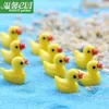 1Set niedliche Ente -Miniatur -Figur -Ornamente für Haus gelbe Entengiere Garten Osterdekor Slime Charms 220628