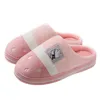 2022 Tzldn Winter Slippers Thuis Katoen Schoenen Slaapkamer Warm Pluche Woonkamer Zacht Dragen Katoenen Slippers Patterniakj #