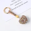Keychains de diamante pêssego Chave de chaves de feminina de fúria pingente de moda festiva Keyring
