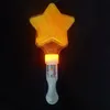 Star Flash Light Stick Colorful Party LED Concerto vocale Bacchetta fata luminosa Giocattolo divertente Regali per bambini Halloween Natale 2023