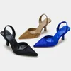 Saltos de saltos femininos Brand Luxo Rhinestone Za Sapatos de vestido de festa Cristal Blue Gold Black Heels Sandals Slingback Shoes Women Pumps G2205520
