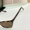 Lunettes de soleil mode œil de chat sexy SPR19U Ombre de marque léopard à petit cadre pour femmes hommes vintage rétro Signature de lunettes triangulaires Lunettes de soleil de designer en plein air chaudes