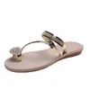 البيع بالتجزئة 2022 مصممة النسائية النعال اصبع القدم الصنادل الصيفية شاطئ Flip Flops Rhinestone مسطح الأحذية