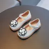 Kids Mary Jane 2022 Spring Baby Shoes Grils Princess Party Robe Flats Toddler Brand de mode respirant Bow Flower Soft Sole5545030