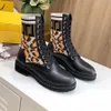 Boots 2022 New Leather Leather Martin Boots Women Stretch Sock Boot Boot Slashling Calkle Round Round Toe Lace-Up Bootie Single Bootie