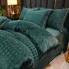 Роскошные 3D -пушистые плюшевые хрустальные бархатные постельные принадлежности набор теплого одеяла из вышивки.